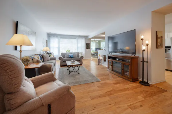 Property Slideshow image 3 of 26 | 12122 latham trl, Huntley, IL, 60142