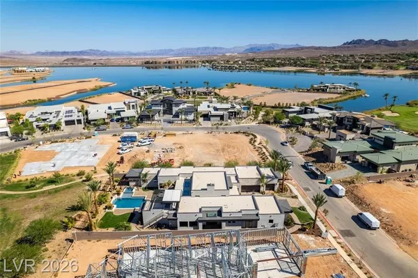 Property Slideshow image 3 of 51 | 40 reflection shores ln, Henderson, NV, 89011