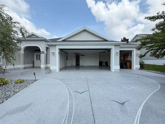 Property Slideshow image 2 of 47 | 2542 flintshire ave, The Villages, FL, 32162