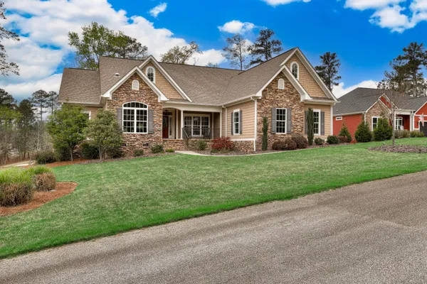 Property Slideshow image 3 of 74 | 309 oreda pl, Mccormick, SC, 29835