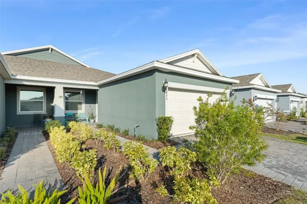 Property Slideshow image 2 of 50 | 1855 spring shower cir, Kissimmee, FL, 34744