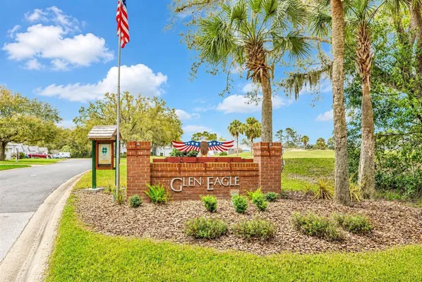 Property Slideshow image 3 of 36 | 26035 oakmount dr, Leesburg, FL, 34748