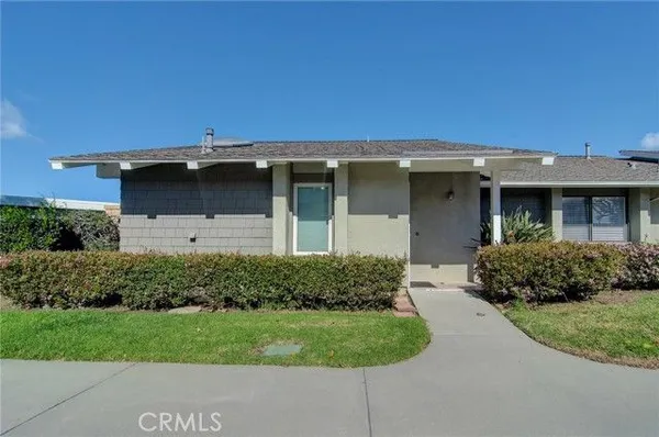 Property Slideshow image 3 of 26 | 8777 tulare 412a, Huntington Beach, CA, 92646