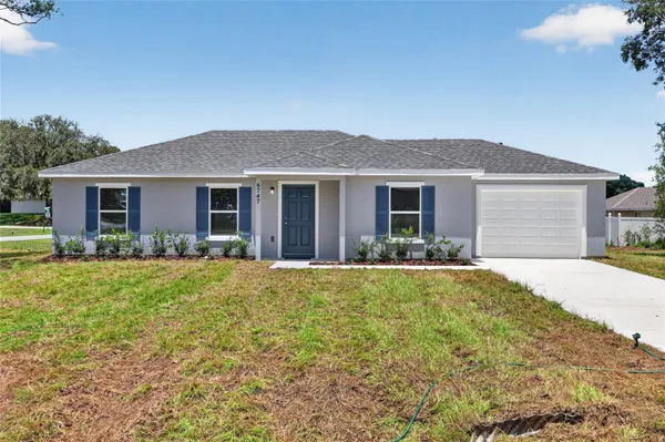 Property Slideshow image 2 of 50 | 6747 sw 86th pl, Ocala, FL, 34476