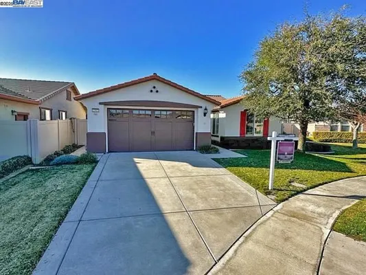Property Slideshow image 3 of 60 | 2387 birdsong pl, Manteca, CA, 95336
