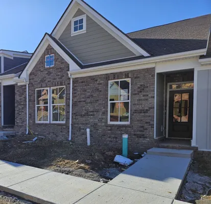 Property Slideshow image 3 of 38 | 407 stonehaus xing, Antioch, TN, 37013