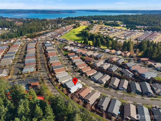 Property Slideshow image 2 of 40 | 4851 bend dr, Lacey, WA, 98516