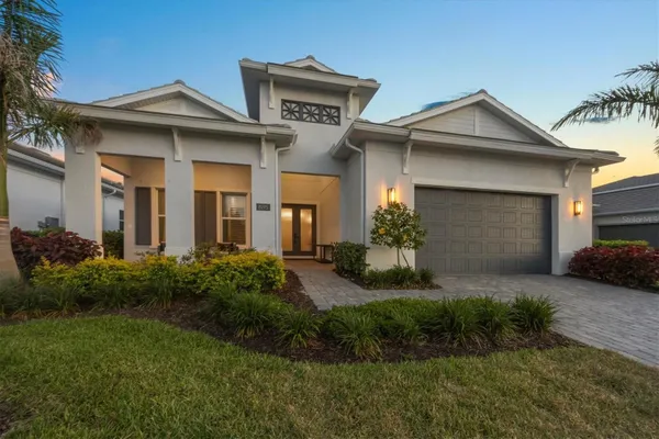 Property Slideshow image 2 of 55 | 8195 redonda loop, Lakewood Ranch, FL, 34202
