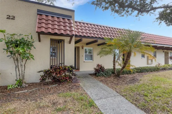 Property Slideshow image 3 of 48 | 1701 pinehurst rd 22b, Dunedin, FL, 34698