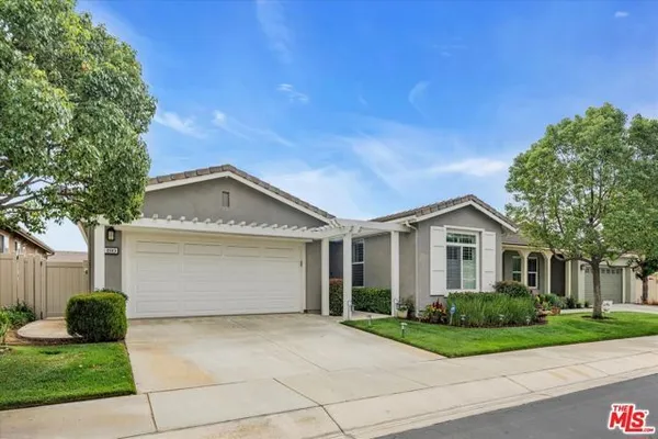 Property Slideshow image 2 of 39 | 180 kettle crk, Beaumont, CA, 92223