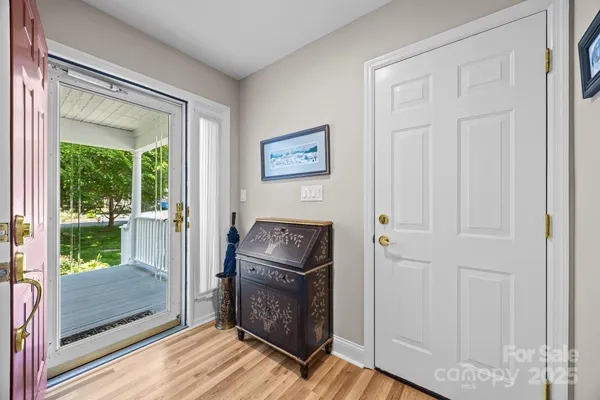 Property Slideshow image 3 of 48 | 123 carriage walk ln, Hendersonville, NC, 28791