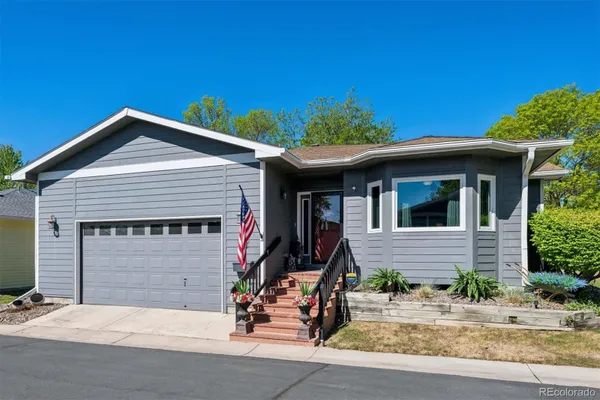 Property Slideshow image 2 of 24 | 33 sandra ln, Broomfield, CO, 80020