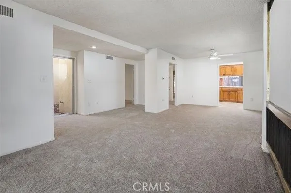 Property Slideshow image 3 of 46 | 26838 avenue of the oaks #c #c, Newhall, CA, 91321