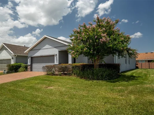 Property Slideshow image 2 of 26 | 5555 nw 40th pl, Ocala, FL, 34482