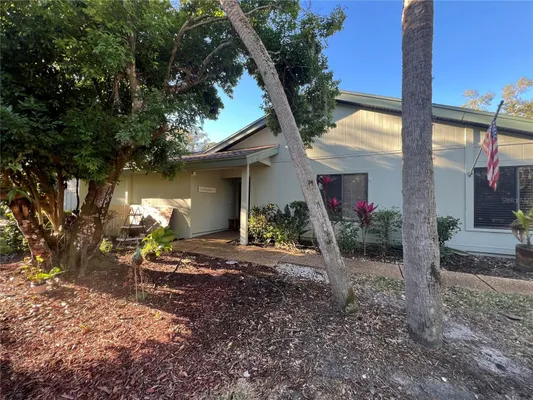 Property Slideshow image 3 of 11 | 7362 silver fern blvd # 8, Sarasota, FL, 34241