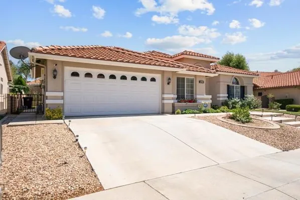 Property Slideshow image 3 of 34 | 1999 pecan tree st, Hemet, CA, 92545