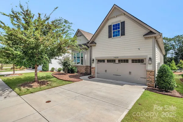 Property Slideshow image 2 of 44 | 14008 little spring ct, Charlotte, NC, 28278