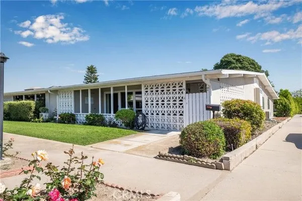 Property Slideshow image 2 of 59 | 1680 monterey rd 10g, Seal Beach, CA, 90740