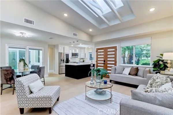 Property Slideshow image 2 of 40 | 522 calle aragon b, Laguna Woods, CA, 92637