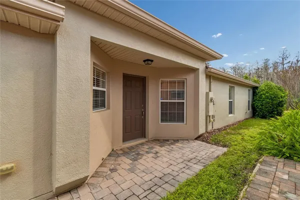 Property Slideshow image 3 of 54 | 516 grand canal dr, Poinciana, FL, 34759