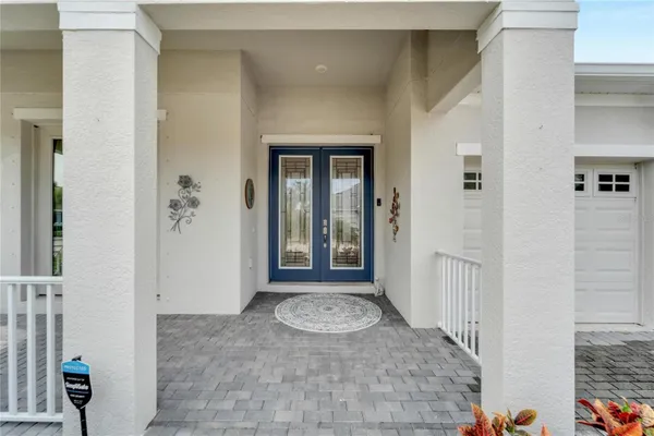 Property Slideshow image 3 of 100 | 618 manns harbor dr, Apollo Beach, FL, 33572