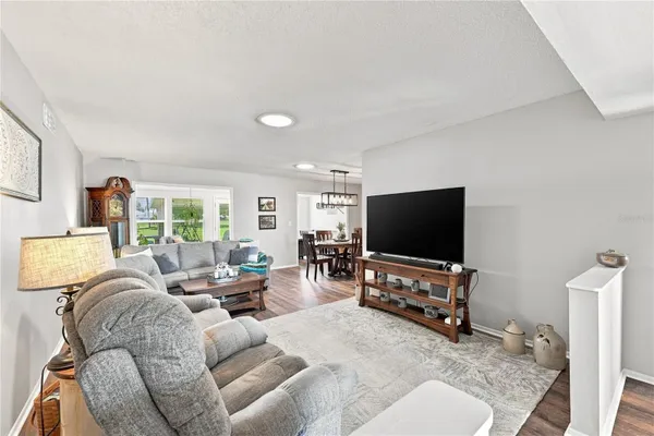 Property Slideshow image 2 of 48 | 1405 hacienda dr, Sun City Center, FL, 33573