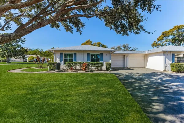 Property Slideshow image 2 of 33 | 8141 bugle ct apt 1, Port Richey, FL, 34668