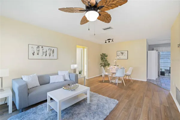 Property Slideshow image 2 of 34 | 4001 38th avenue dr w # 4001, Bradenton, FL, 34205