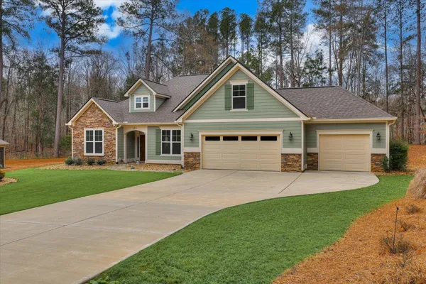 Property Slideshow image 3 of 55 | 105 evergreen ln, Mccormick, SC, 29835