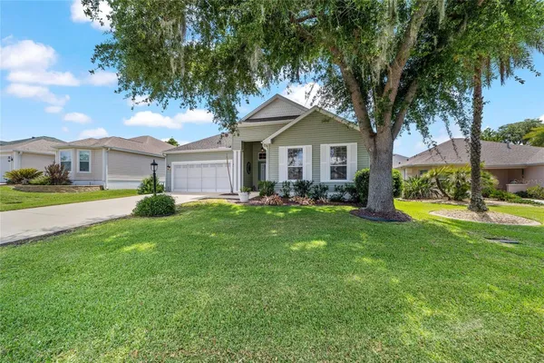 Property Slideshow image 3 of 60 | 1726 latta ct, The Villages, FL, 32162