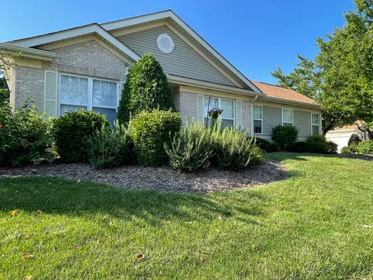 Property Slideshow image 3 of 25 | 21564 w empress ln, Plainfield, IL, 60544