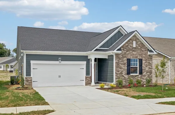 Property Slideshow image 3 of 49 | 304 stonehaus cir, Antioch, TN, 37013