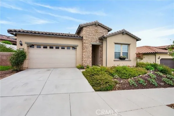 Property Slideshow image 2 of 45 | 11137 briar rose ct, Corona, CA, 92883
