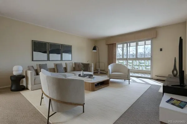 Property Slideshow image 2 of 49 | 690 s alton way 1c, Denver, CO, 80247