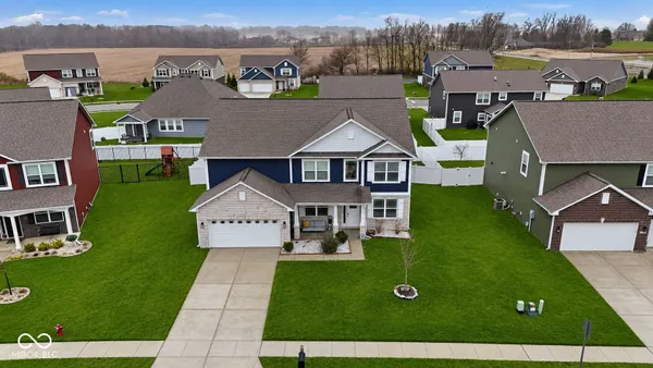 Property Slideshow image 3 of 53 | 6809 bryant pl, Plainfield, IN, 46168