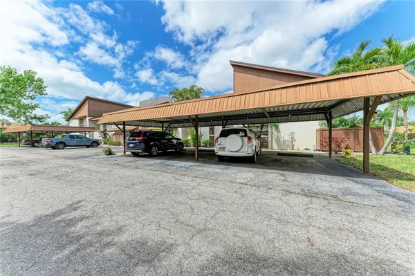 Property Slideshow image 3 of 58 | 4578 red maple rd 904, Bradenton, FL, 34210