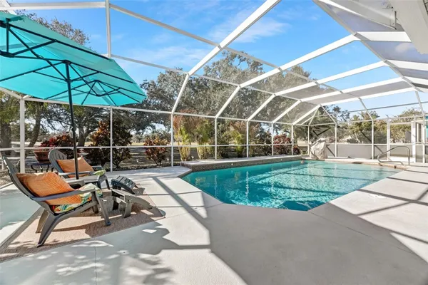 Property Slideshow image 2 of 61 | 724 winterbrooke way, Sun City Center, FL, 33573