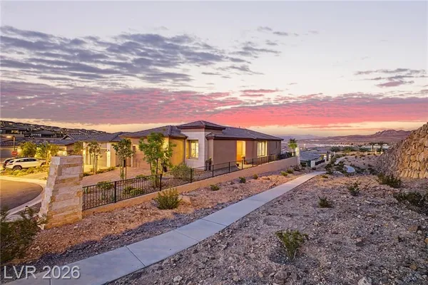 Property Slideshow image 2 of 52 | 134 sedona sands ln, Henderson, NV, 89011