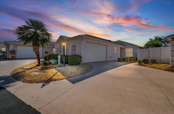 Property Slideshow image 2 of 66 | 986 oscar ln, The Villages, FL, 32162