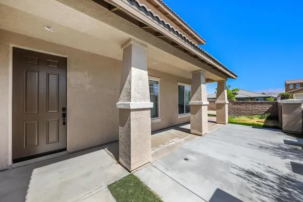 Property Slideshow image 3 of 40 | 42771 del lago ct, Indio, CA, 92203