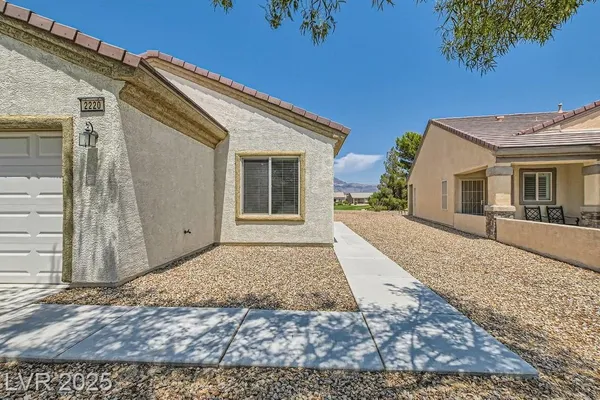 Property Slideshow image 3 of 28 | 2220 carrier dove way, North Las Vegas, NV, 89084