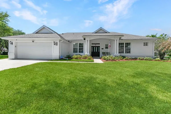 Property Slideshow image 2 of 39 | 1901 park forest blvd, Mount Dora, FL, 32757