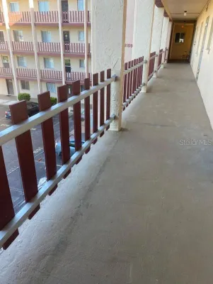 Property Slideshow image 2 of 6 | 4085 lake bayshore dr c311, Bradenton, FL, 34205