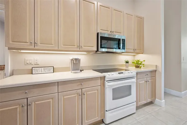 Property Slideshow image 3 of 59 | 120 black hickory way, Ormond Beach, FL, 32174