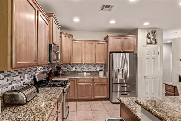 Property Slideshow image 2 of 65 | 3447 halter dr, Las Vegas, NV, 89122