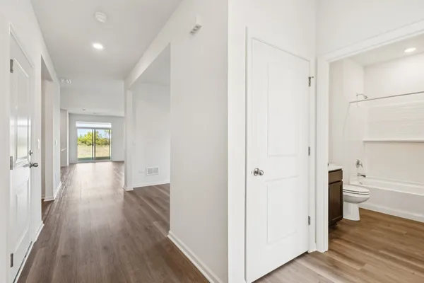 Property Slideshow image 3 of 39 | 2631 harnish dr, Algonquin, IL, 60102