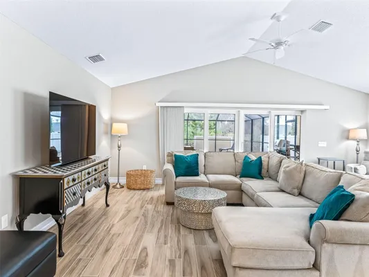 Property Slideshow image 2 of 42 | 889 jay st, The Villages, FL, 32163