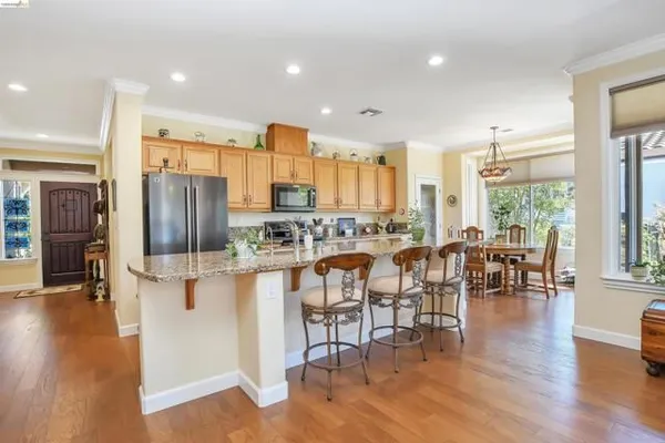 Property Slideshow image 3 of 37 | 609 twin lakes ln, Rio Vista, CA, 94571