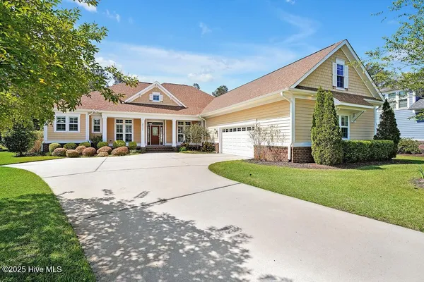 Property Slideshow image 3 of 86 | 2021 colony pines dr, Leland, NC, 28451