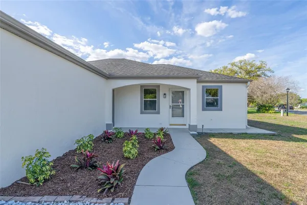 Property Slideshow image 3 of 37 | 843 bolivar st, Lady Lake, FL, 32159